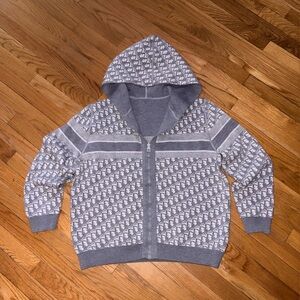 Gray Patterned traversal Hooded Zip Sweater - Men
